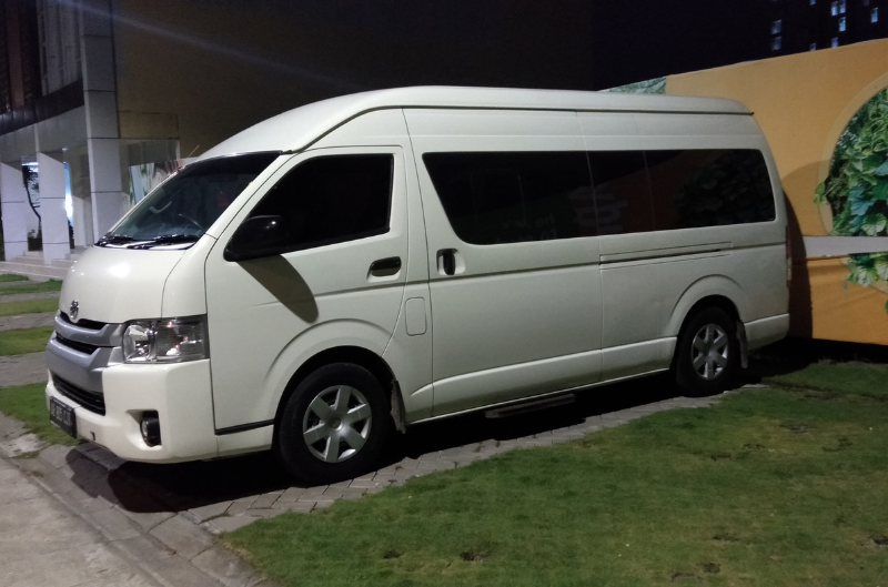 Rental Hiace Purworejo